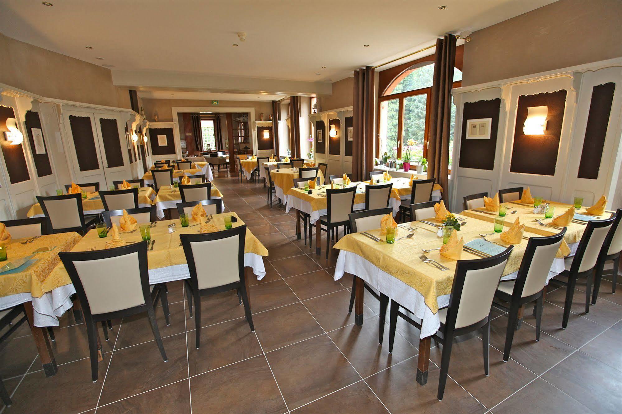 Auberge Des Mesanges Meisenthal Exterior photo